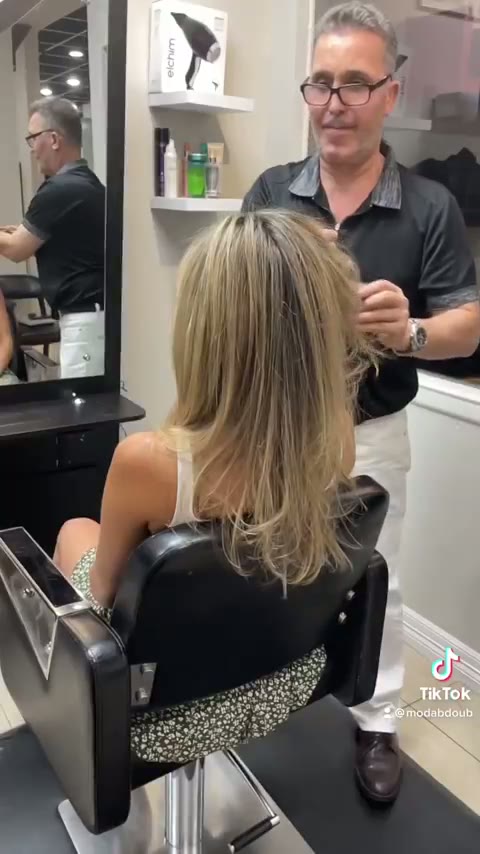 Blonde, brushed out, by @modabdoub