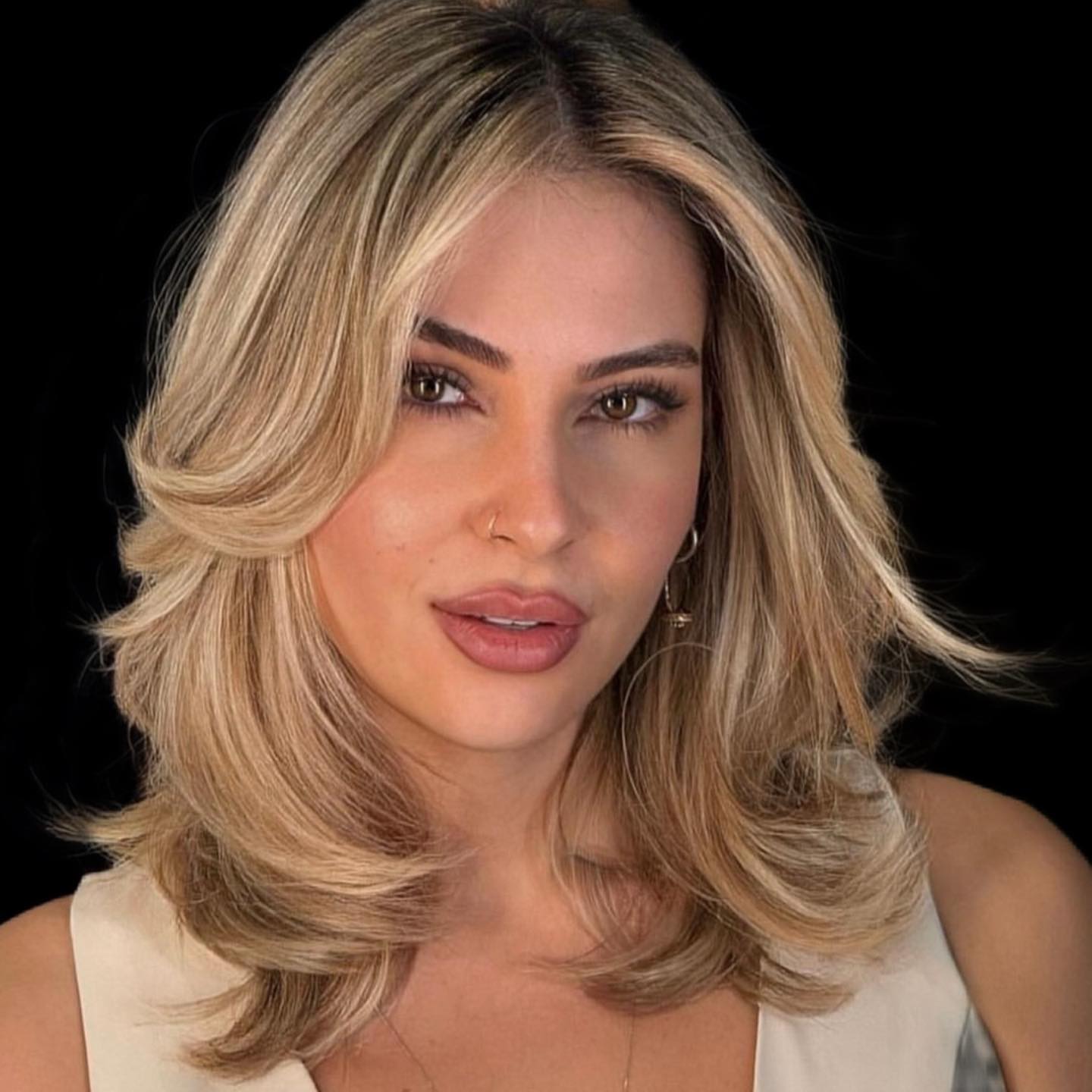 Golden blonde, flicked out